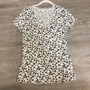Caslon Cheetah Print Tee With Pocket Size Small